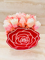 Duży Flower Box w czerwonym pudełku w kształcie róży z kwiatami z wosku